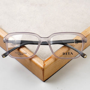 L-702 (3)