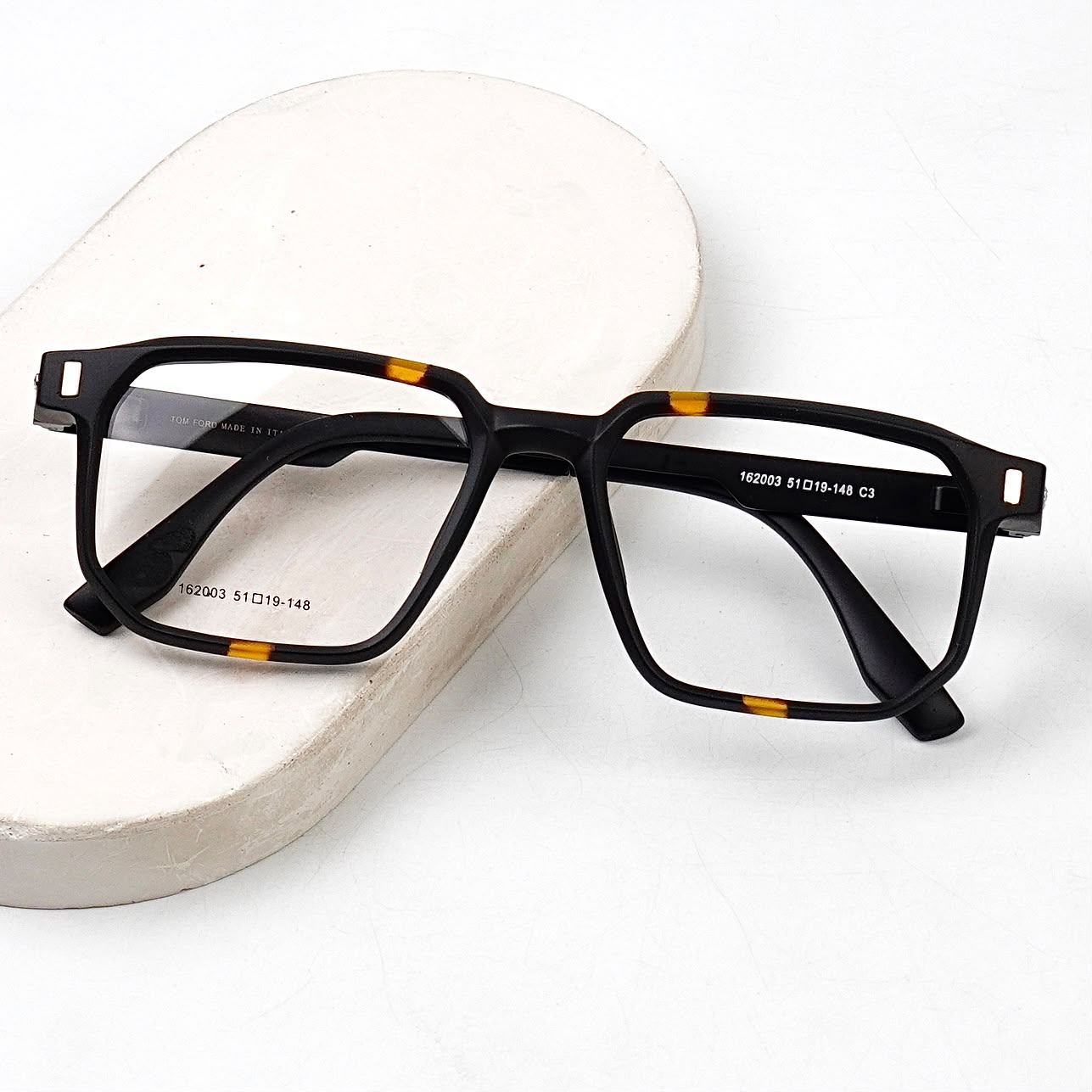 L-1232 (3) Apex Shield - Luxury Eyewear - L-1232 - Image 1
