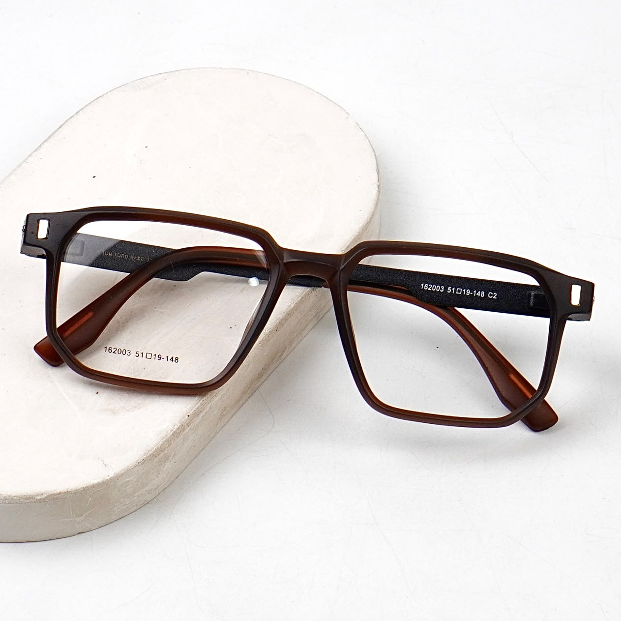 L-1233 (3) Apex Shield - Luxury Eyewear - L-1233 - Image 1