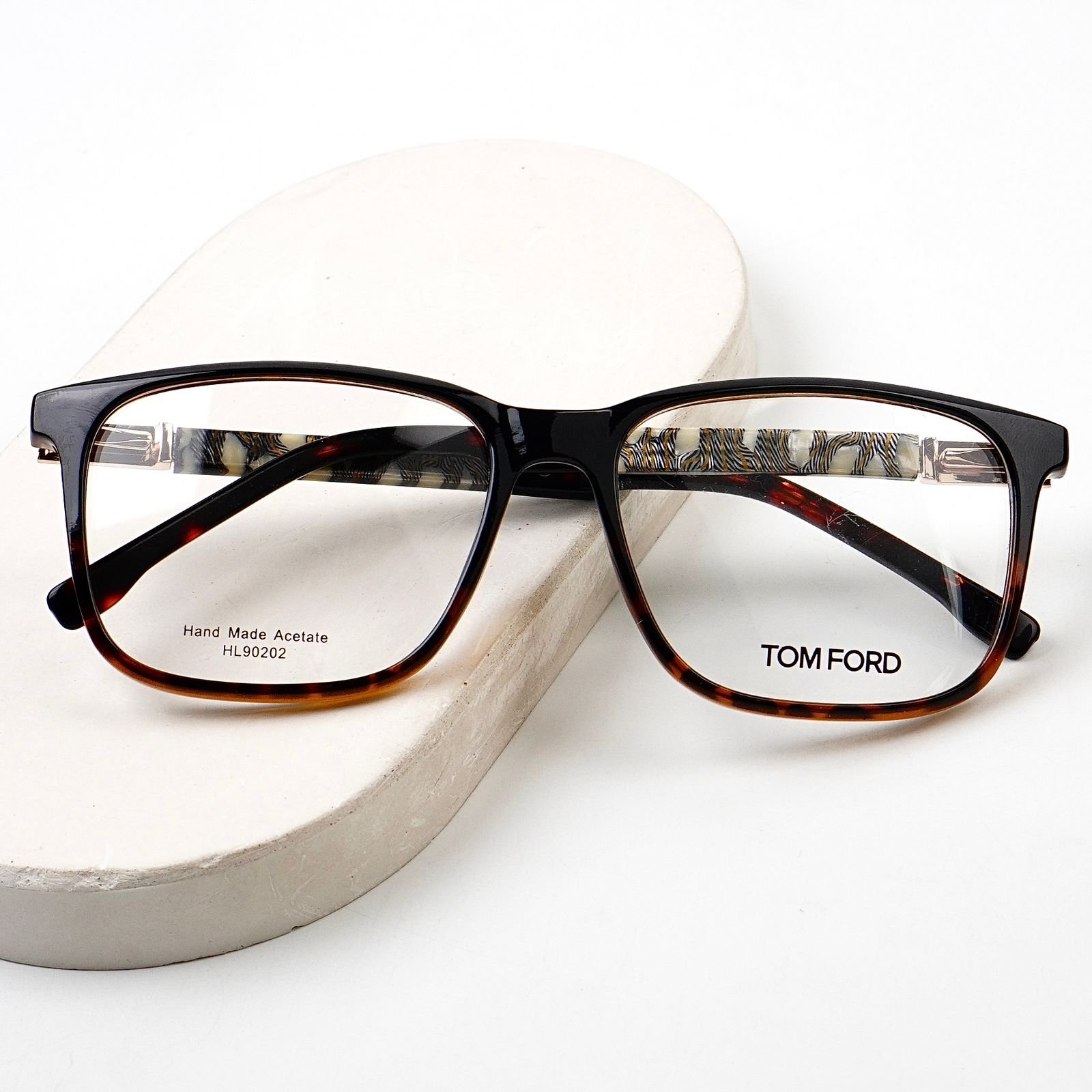 L-706 (1) Tomford - Premium Eyewear - L-706 - Image 1