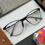 Louis Vuitton - Female Glasses - F-283